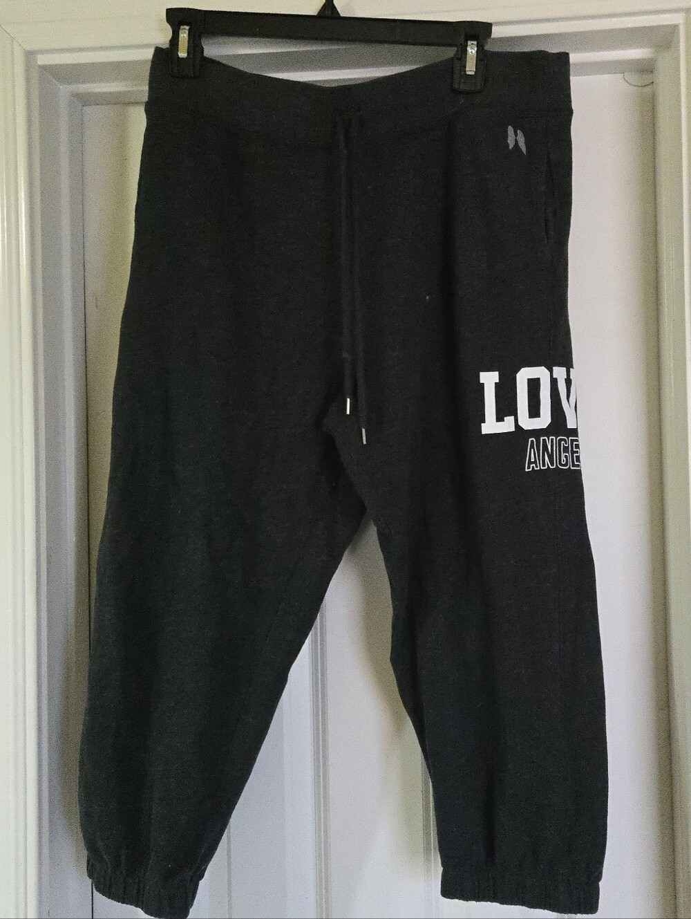Victoria's Secret Women's Cropped Sweatpants Love Angel White Accent Angel Wings